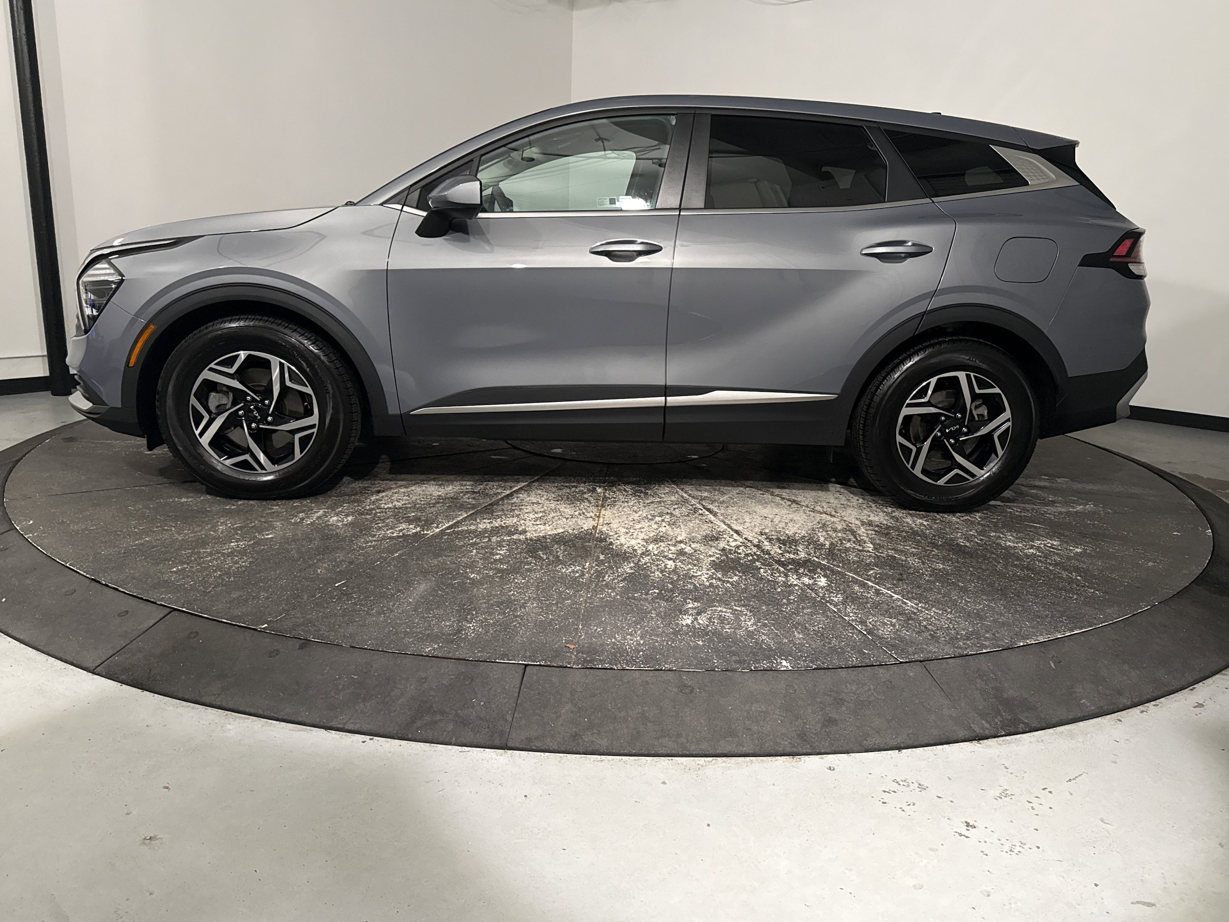 2025 Kia Sportage LX photo 5