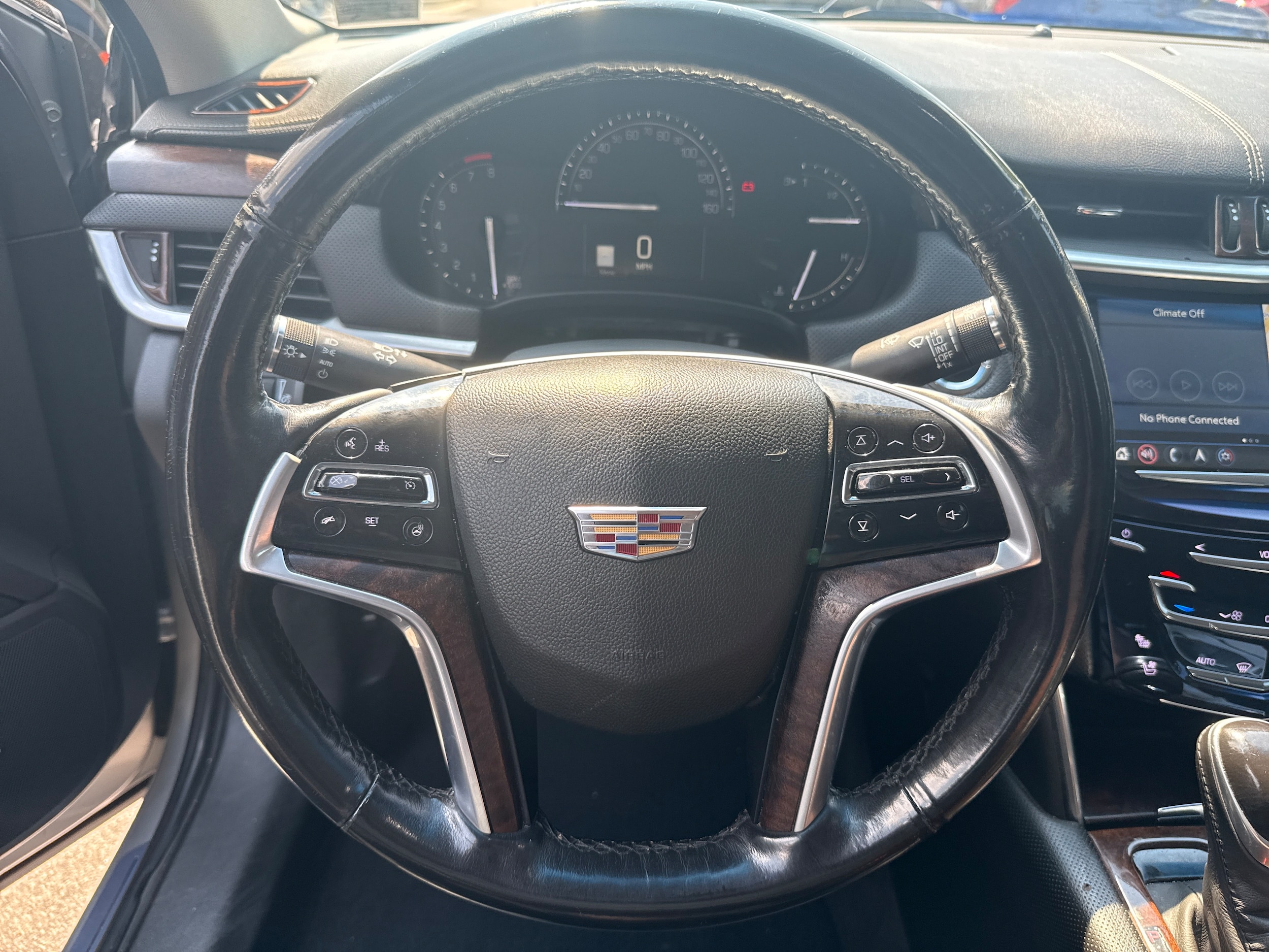 CADILLAC XTS Luxury