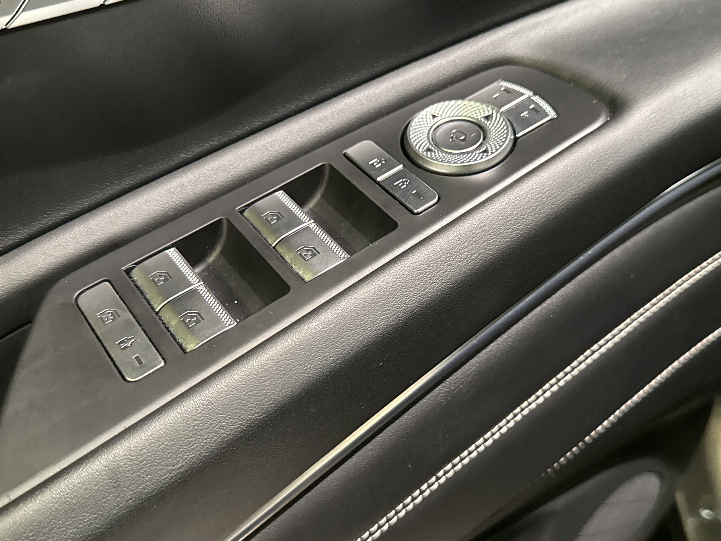 2023 Genesis GV80 photo 4