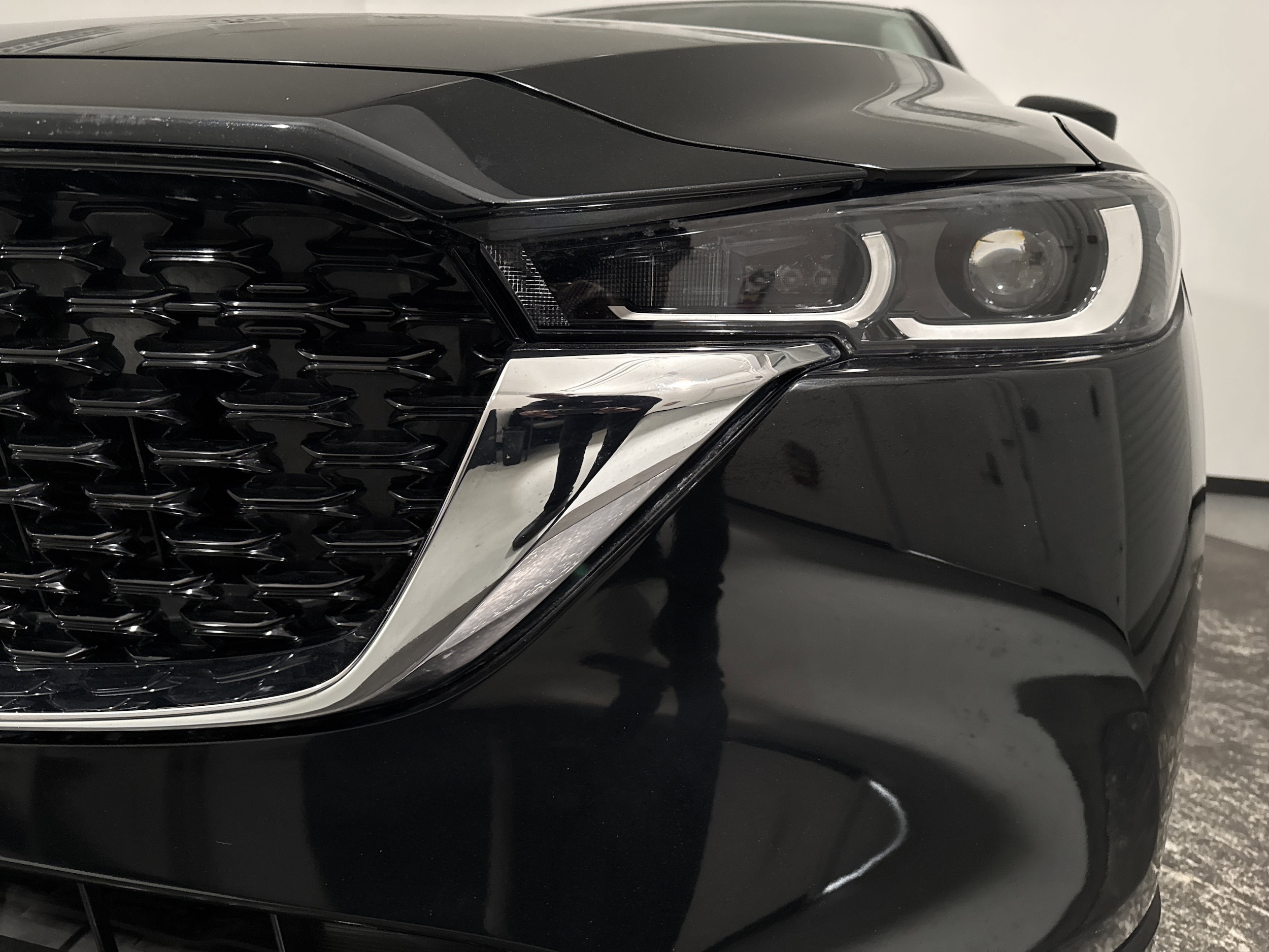 2025 Mazda CX-5 2.5 S Preferred Package photo 4