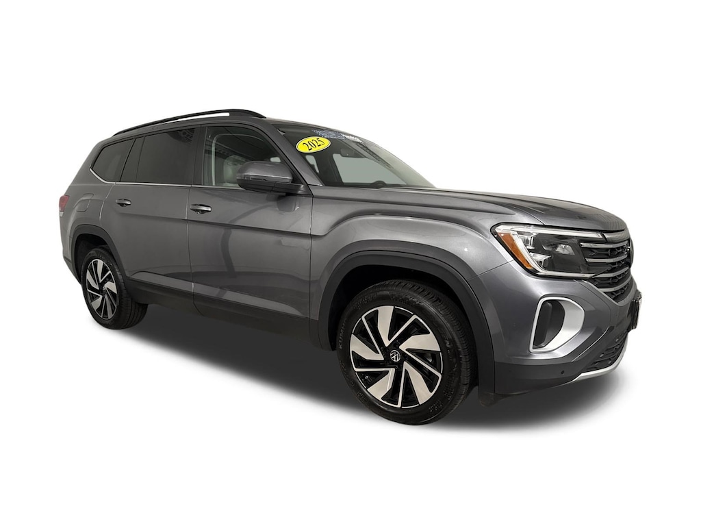 Used 2025 Volkswagen Atlas 2.0T SE w/Technology SUV