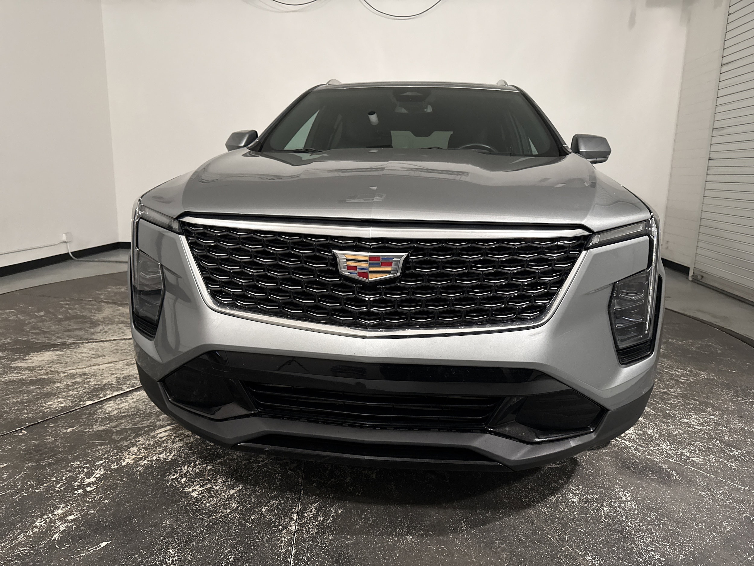 2024 CADILLAC XT4 AWD Premium Luxury photo 2