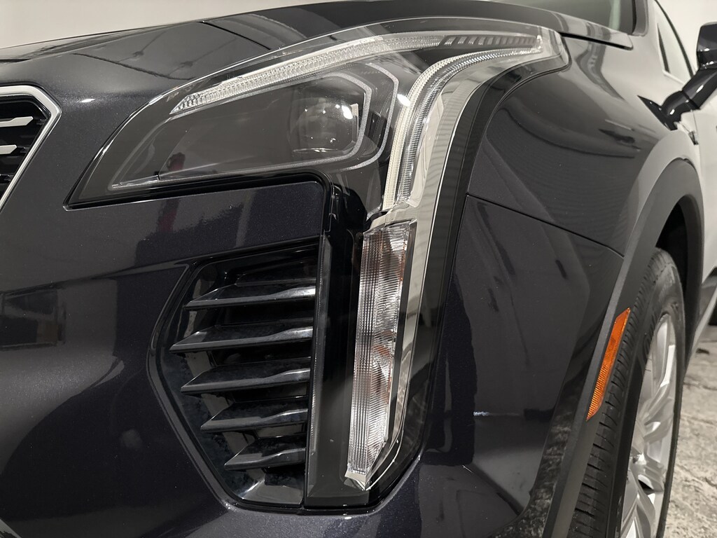 Used 2023 CADILLAC XT4 FWD Premium Luxury SUV