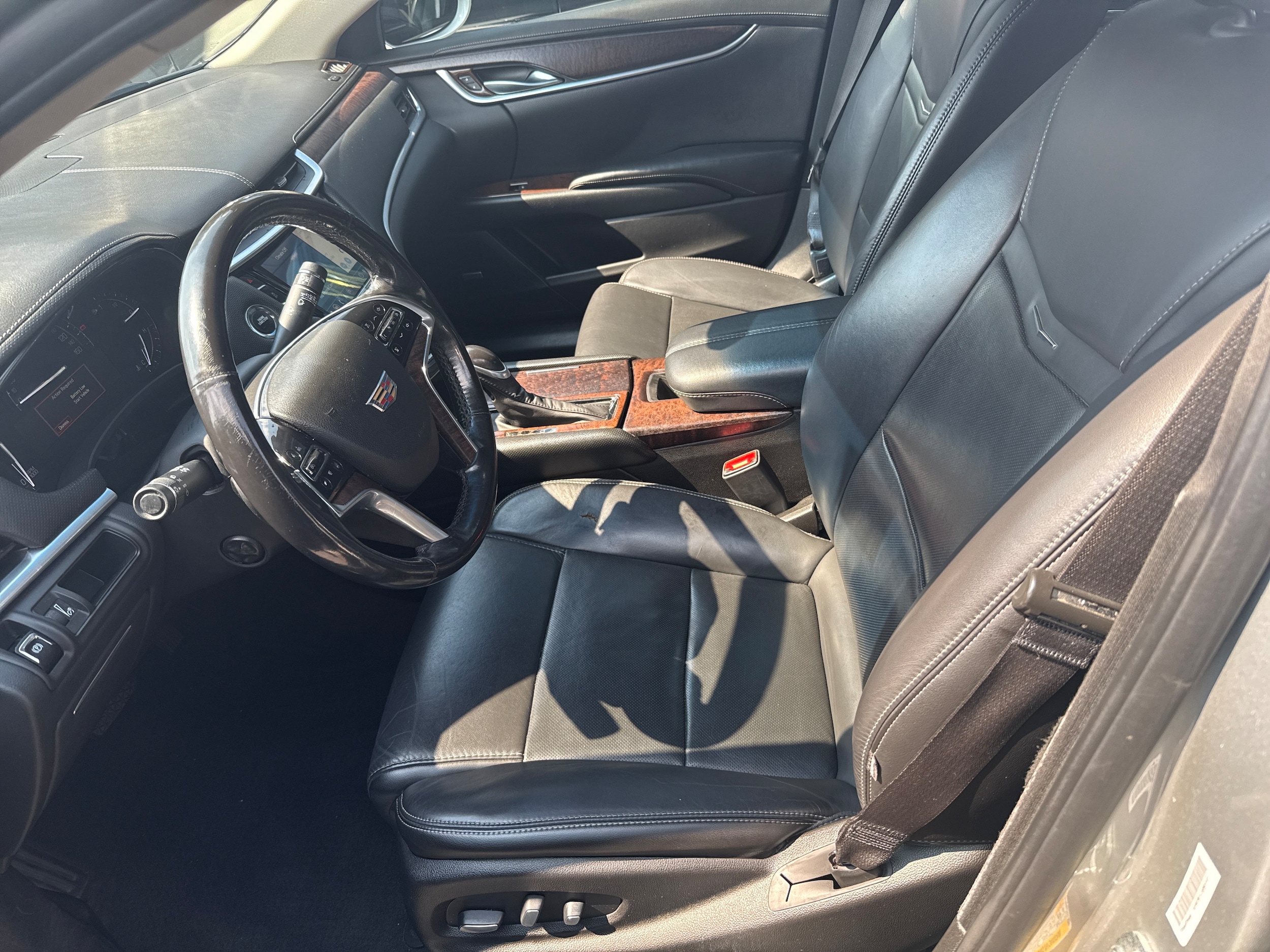 CADILLAC XTS Luxury
