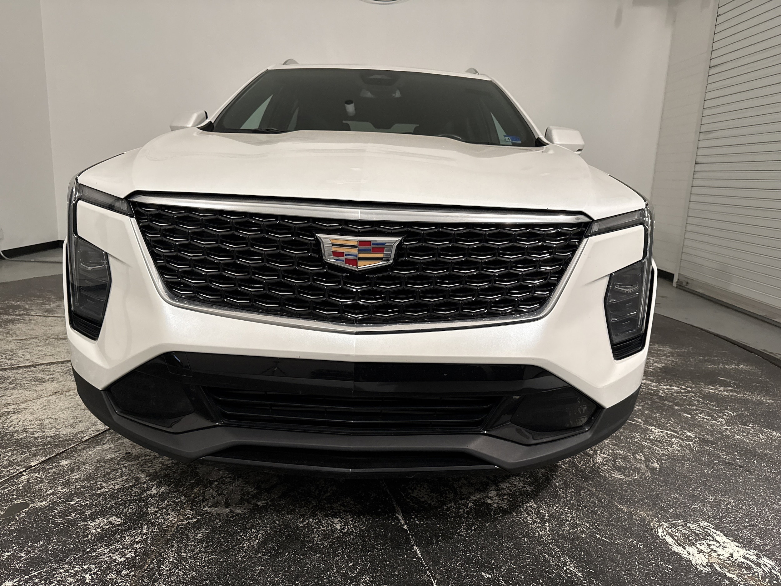2024 CADILLAC XT4 AWD Premium Luxury photo 2