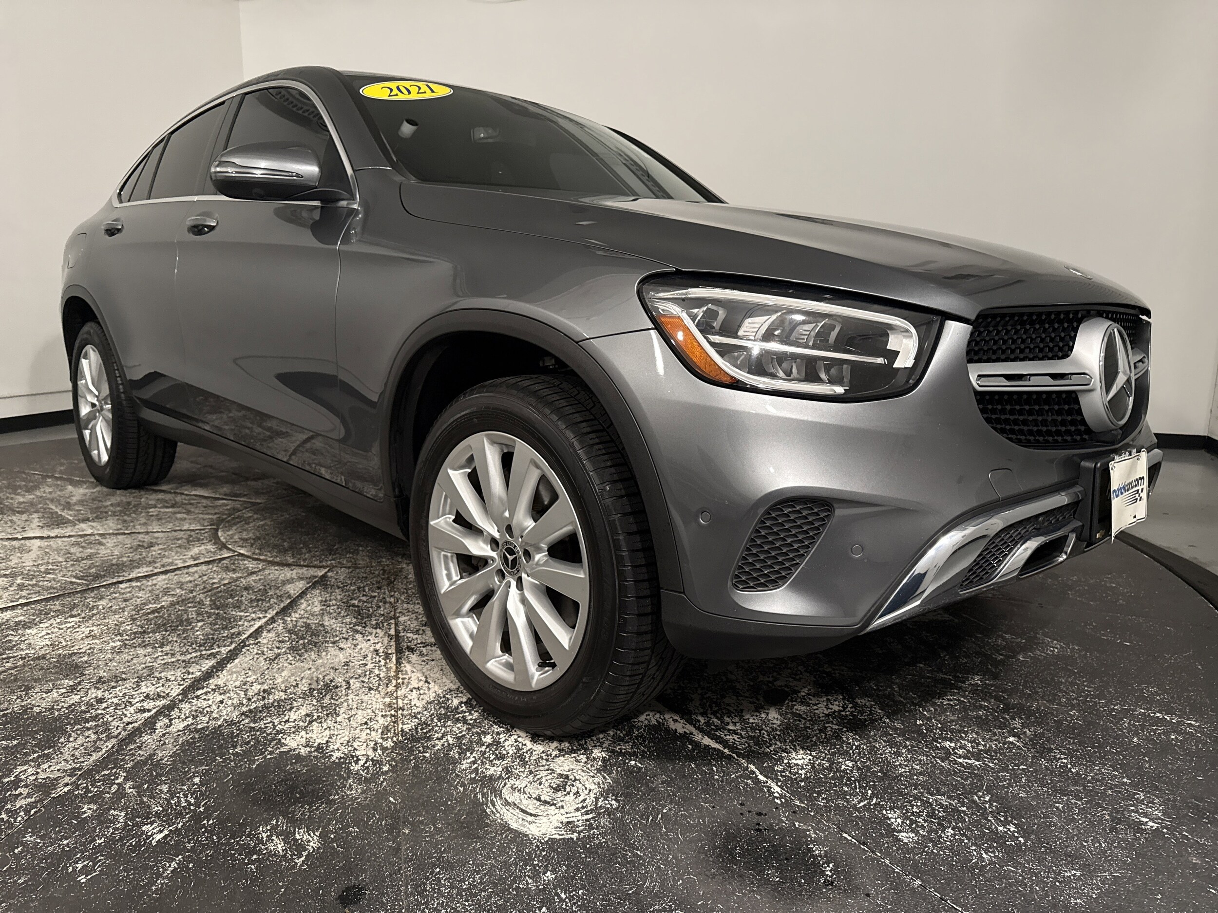 2021 Mercedes Benz GLC 300 4MATIC Coupe photo 2