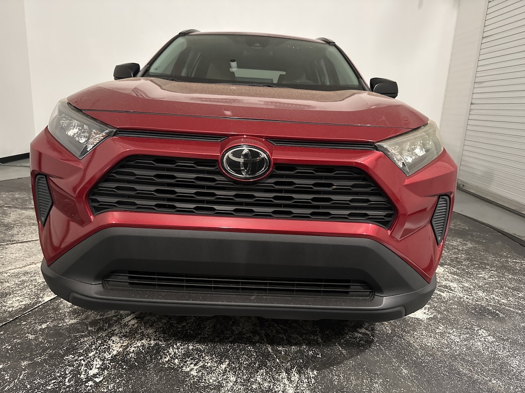 Used 2019 Toyota RAV4 LE SUV
