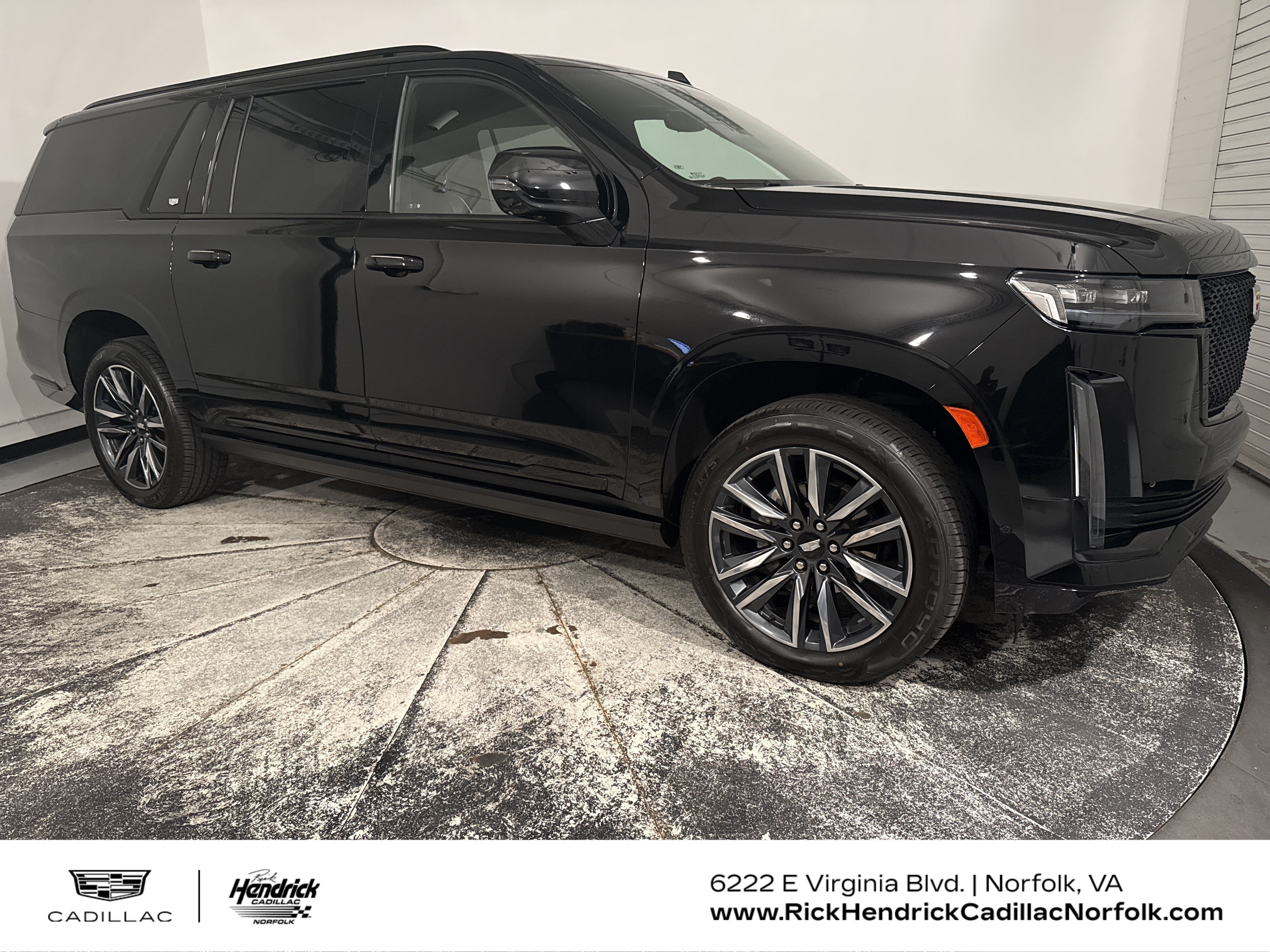  CADILLAC Escalade ESV