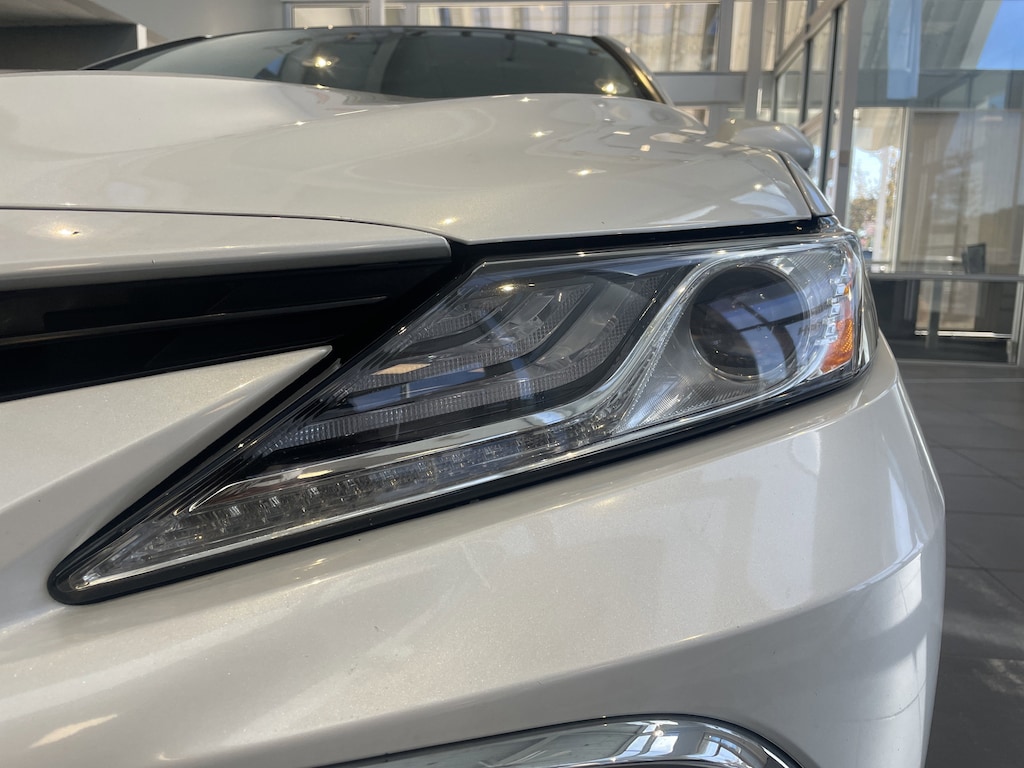 Used 2023 Toyota Camry XLE Sedan