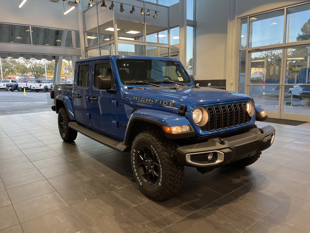 New 2025 Jeep Gladiator High Tide Pickup