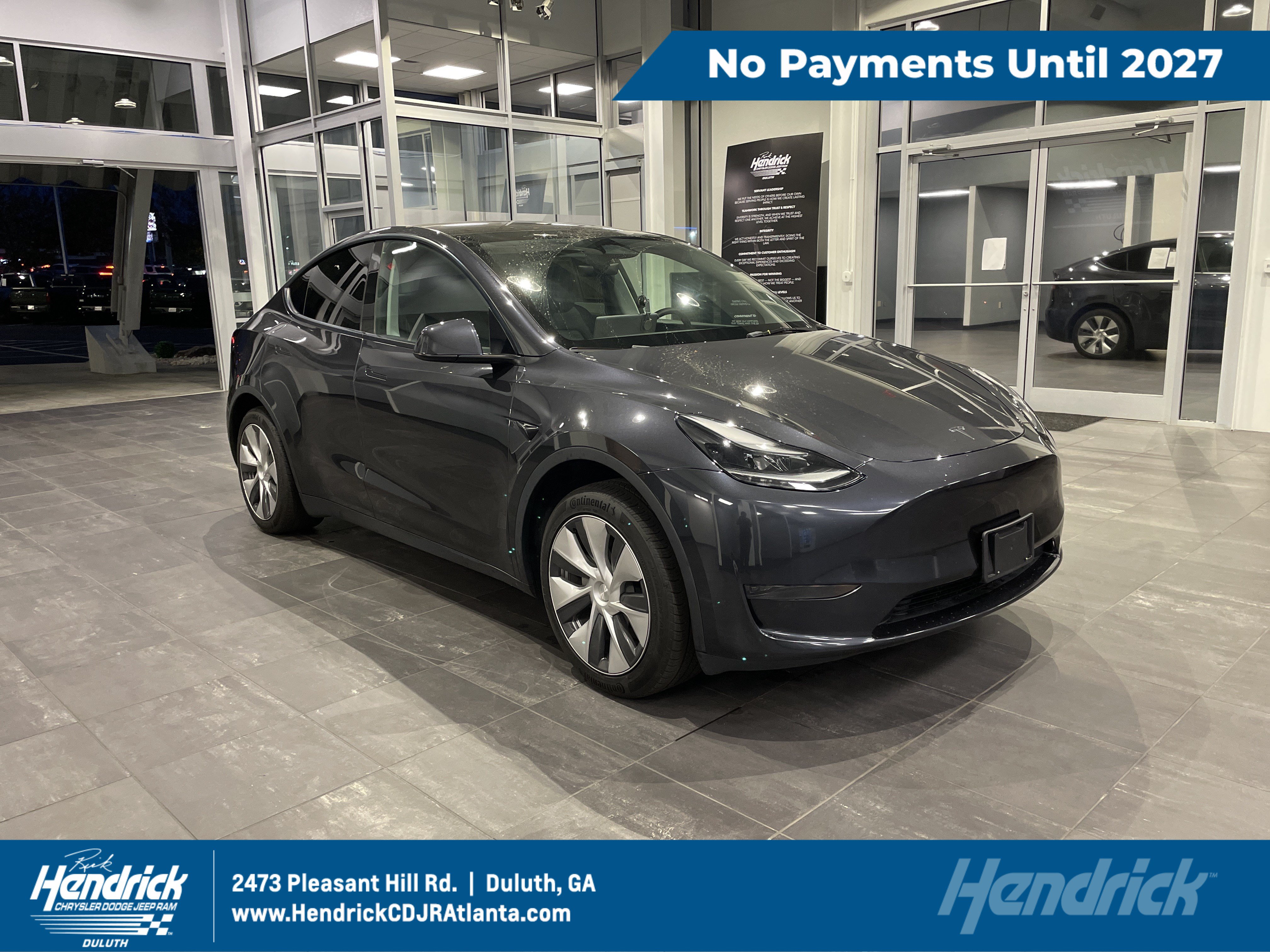  Tesla Model Y