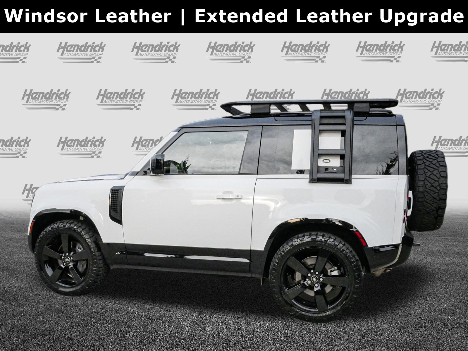 2023 Land Rover Defender X-Dynamic SE photo 5