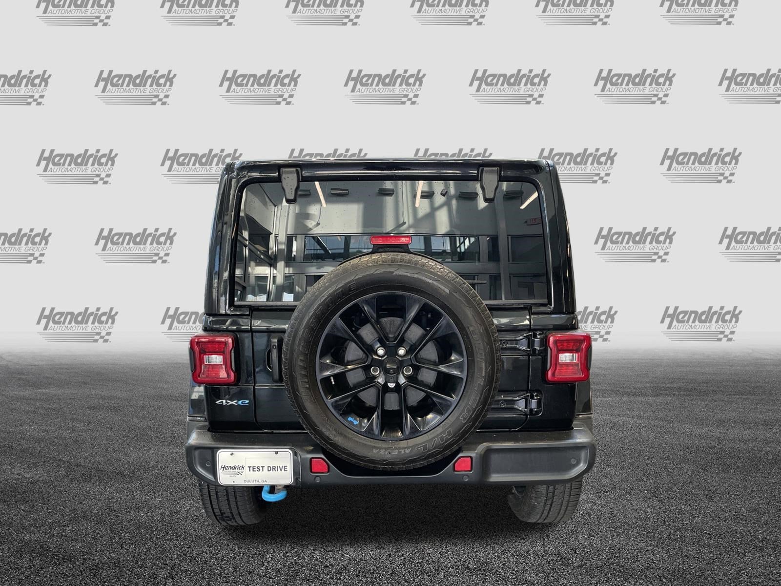 2022 Jeep Wrangler 4xe Unlimited Sahara photo 3