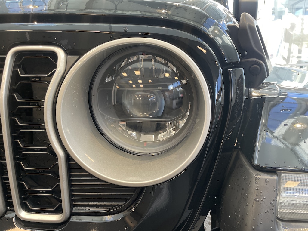 Used 2024 Jeep Wrangler Sahara Convertible