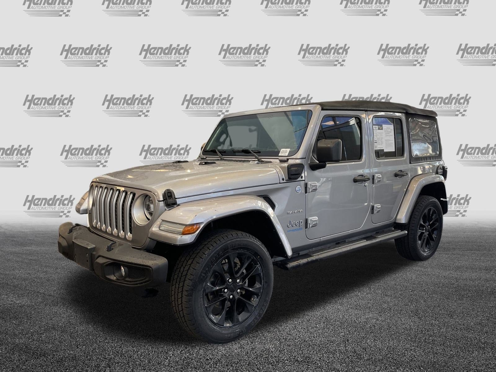 2021 Jeep Wrangler 4xe Unlimited Sahara photo 5