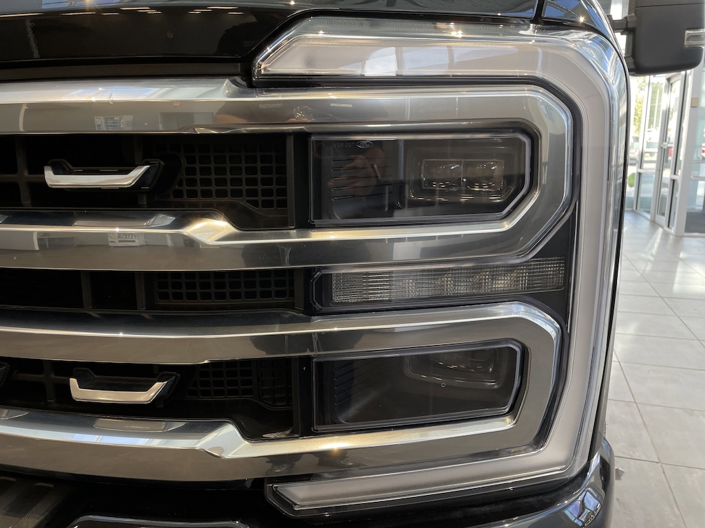 Used 2024 Ford Super Duty F-250 SRW Platinum Pickup