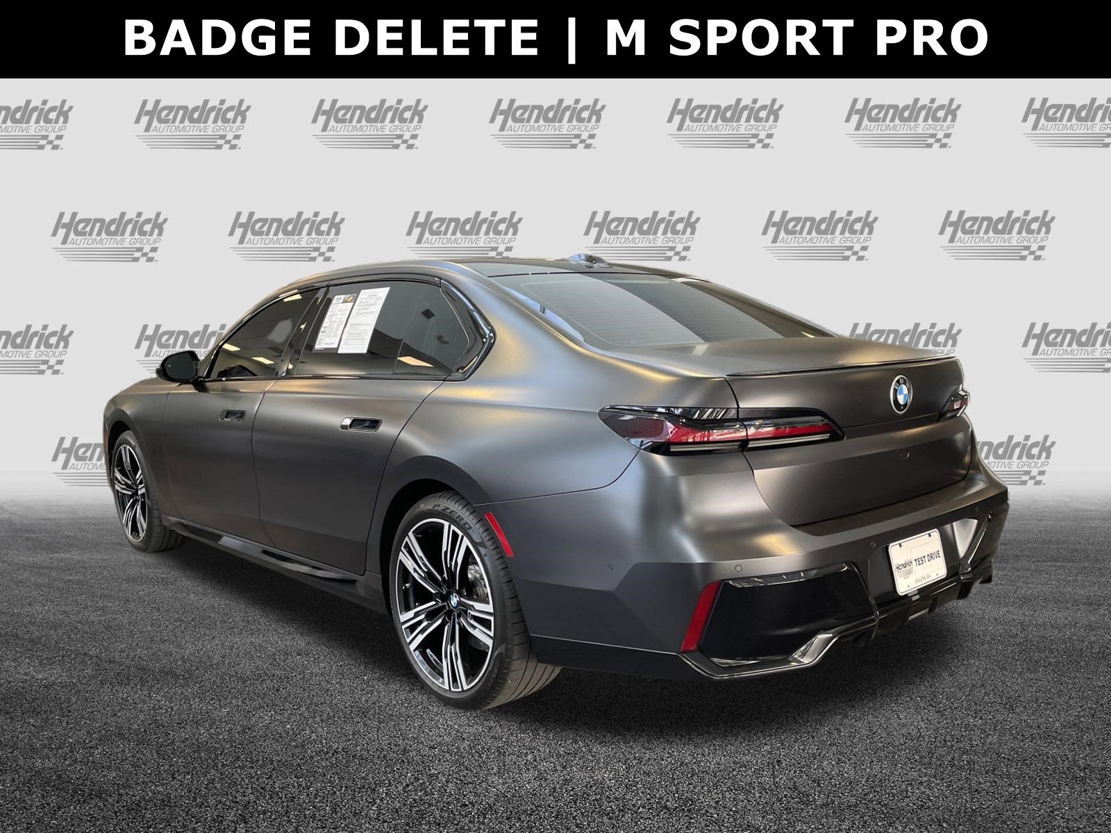 2023 BMW 7 Series 740i photo 6