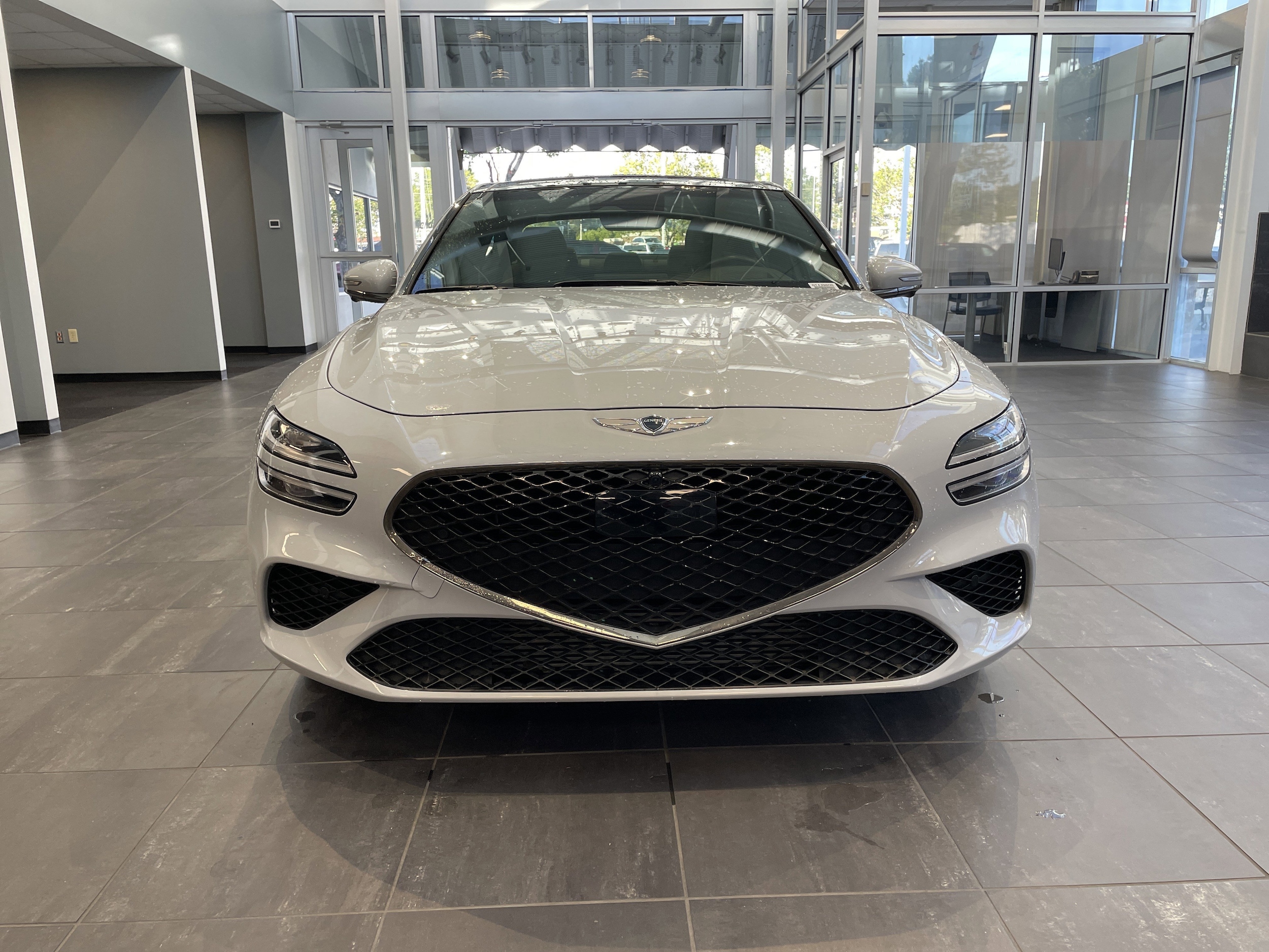 2023 Genesis G70 3.3T photo 2
