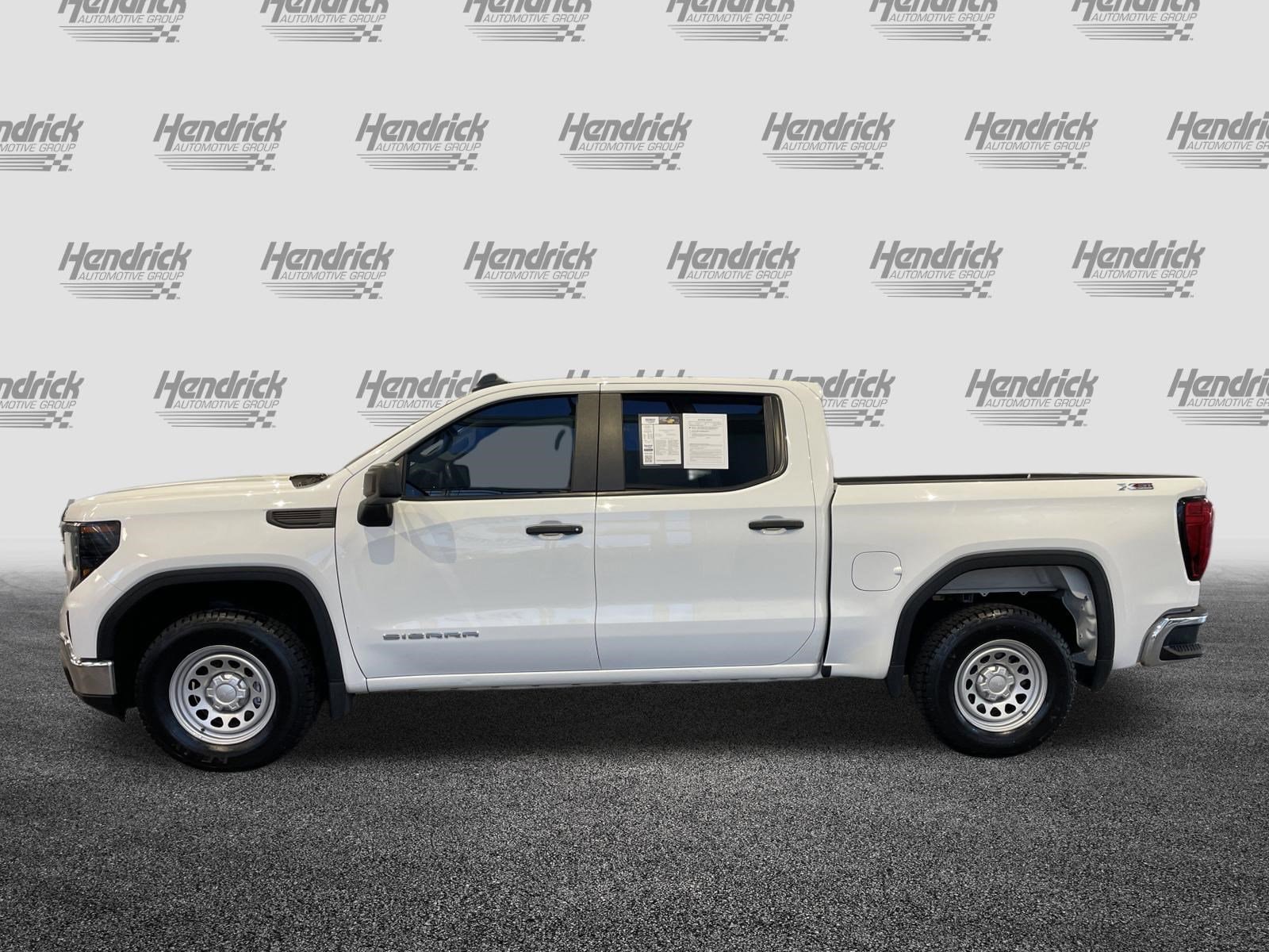 2024 GMC Sierra 1500 Pro photo 5