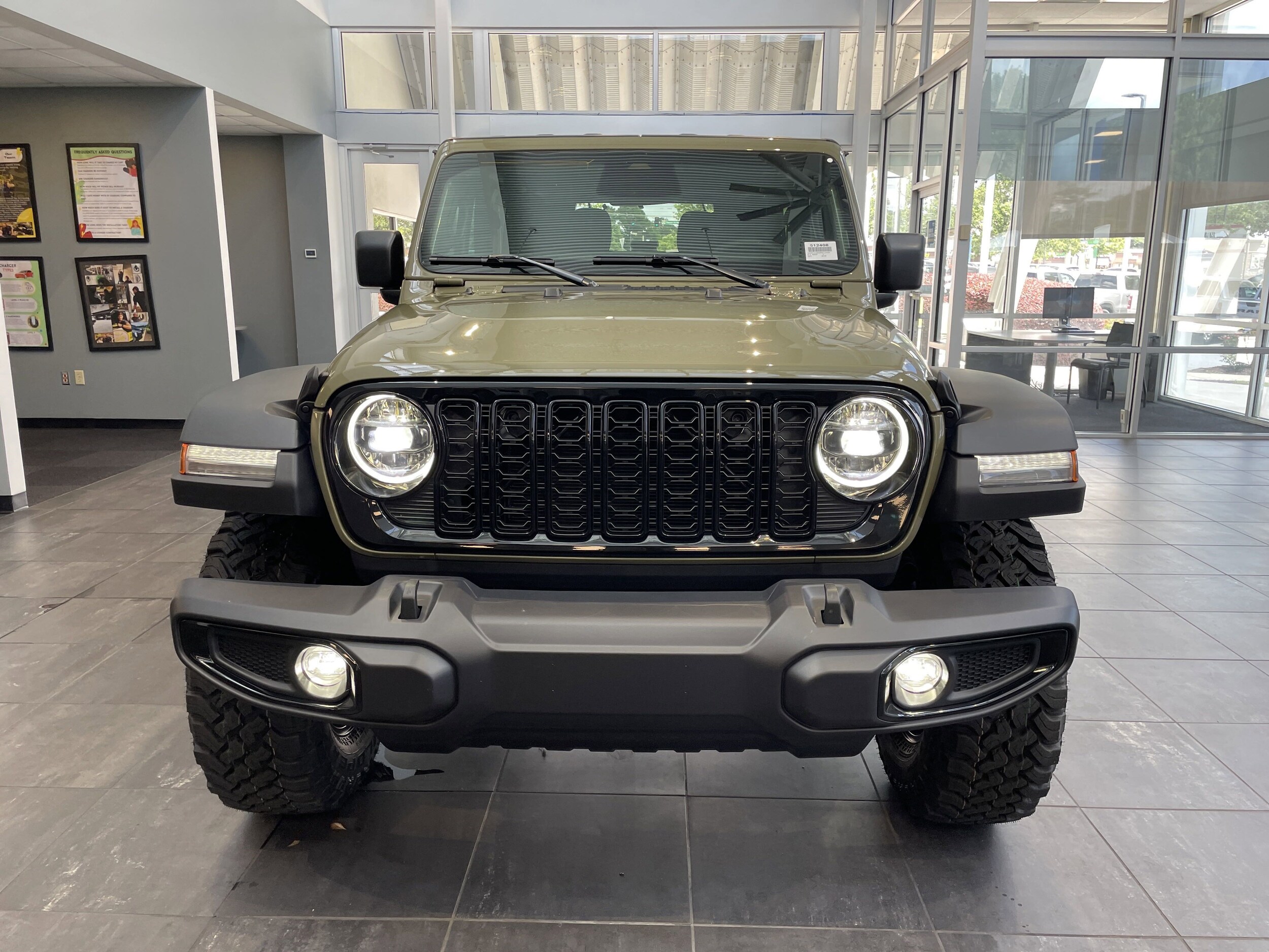 2025 Jeep Wrangler Willys photo 2