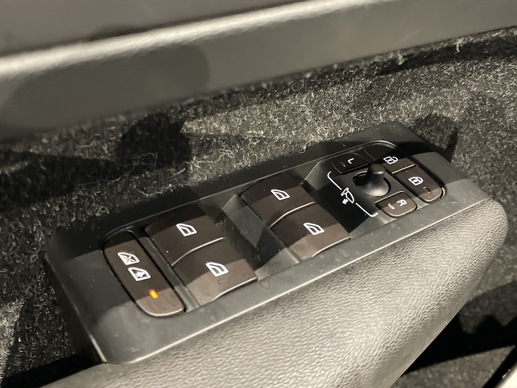 Used 2019 Volvo XC40 Inscription SUV
