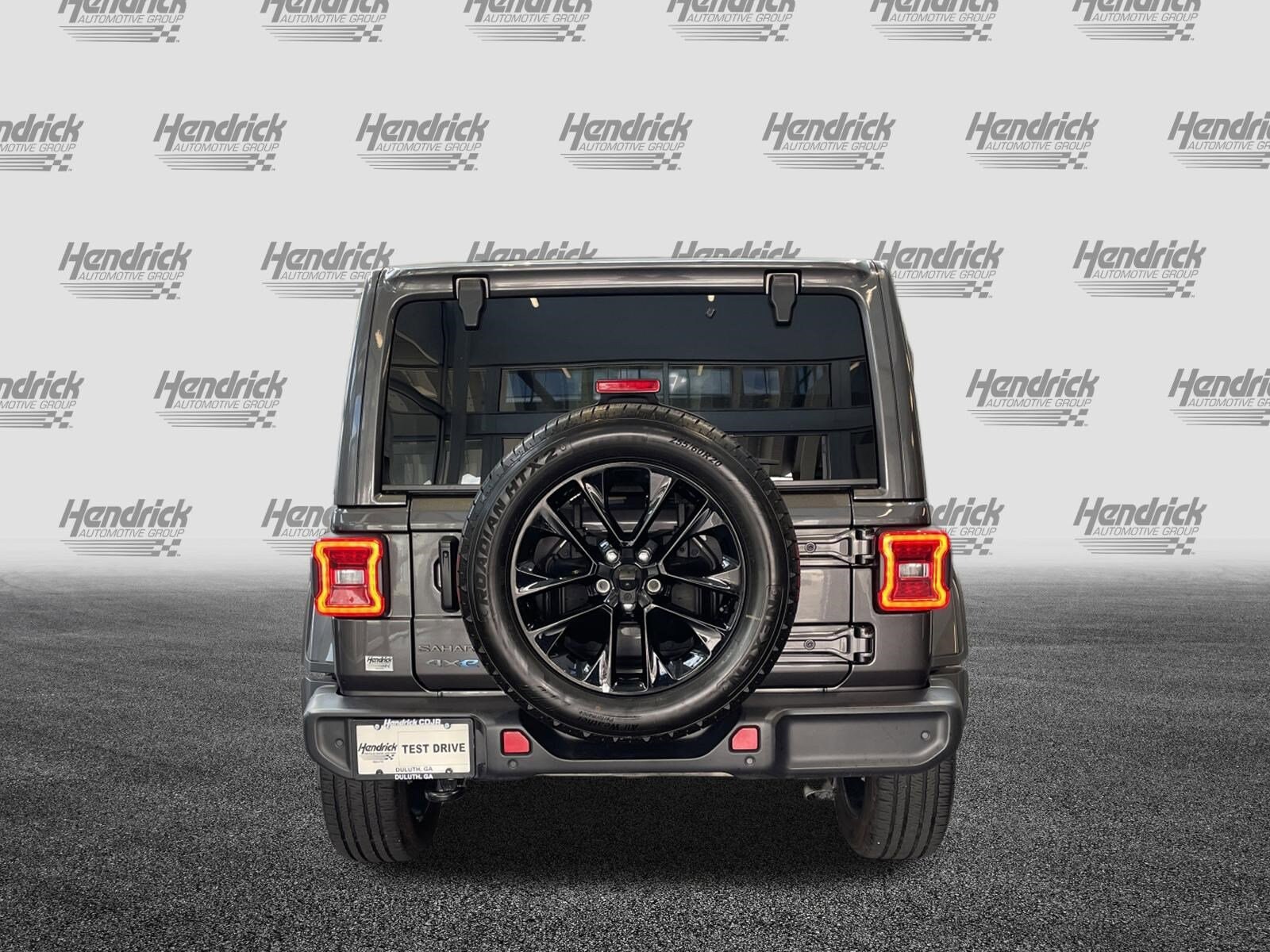 2025 Jeep Wrangler 4xe Sahara photo 3