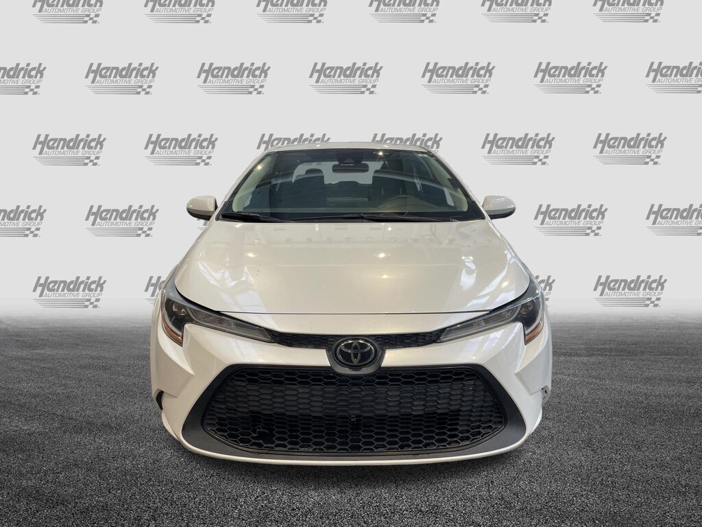 Used 2022 Toyota Corolla LE Sedan