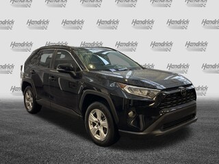 2019 Toyota RAV4 XLE SUV