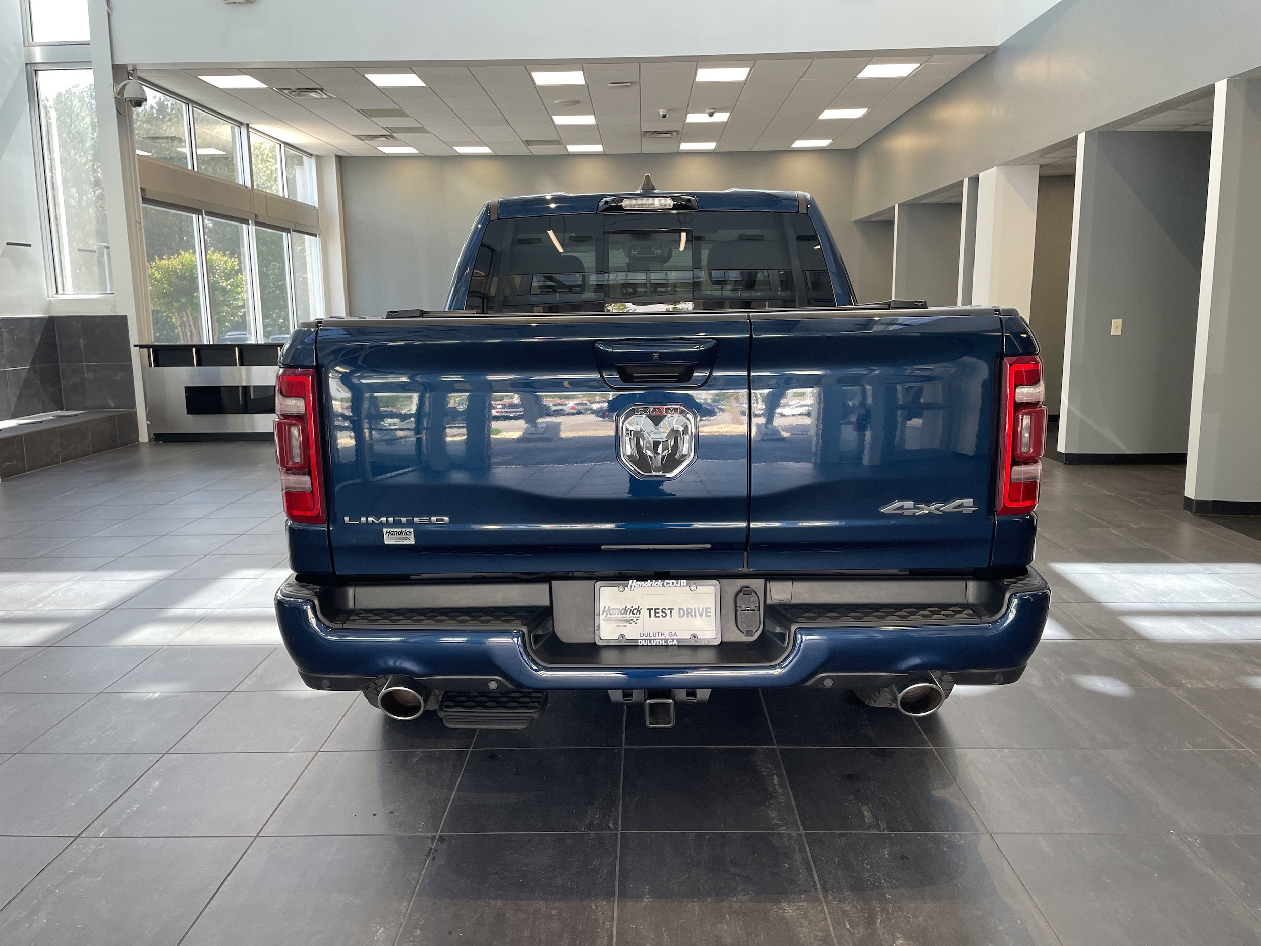 2024 Ram 1500 Limited photo 3