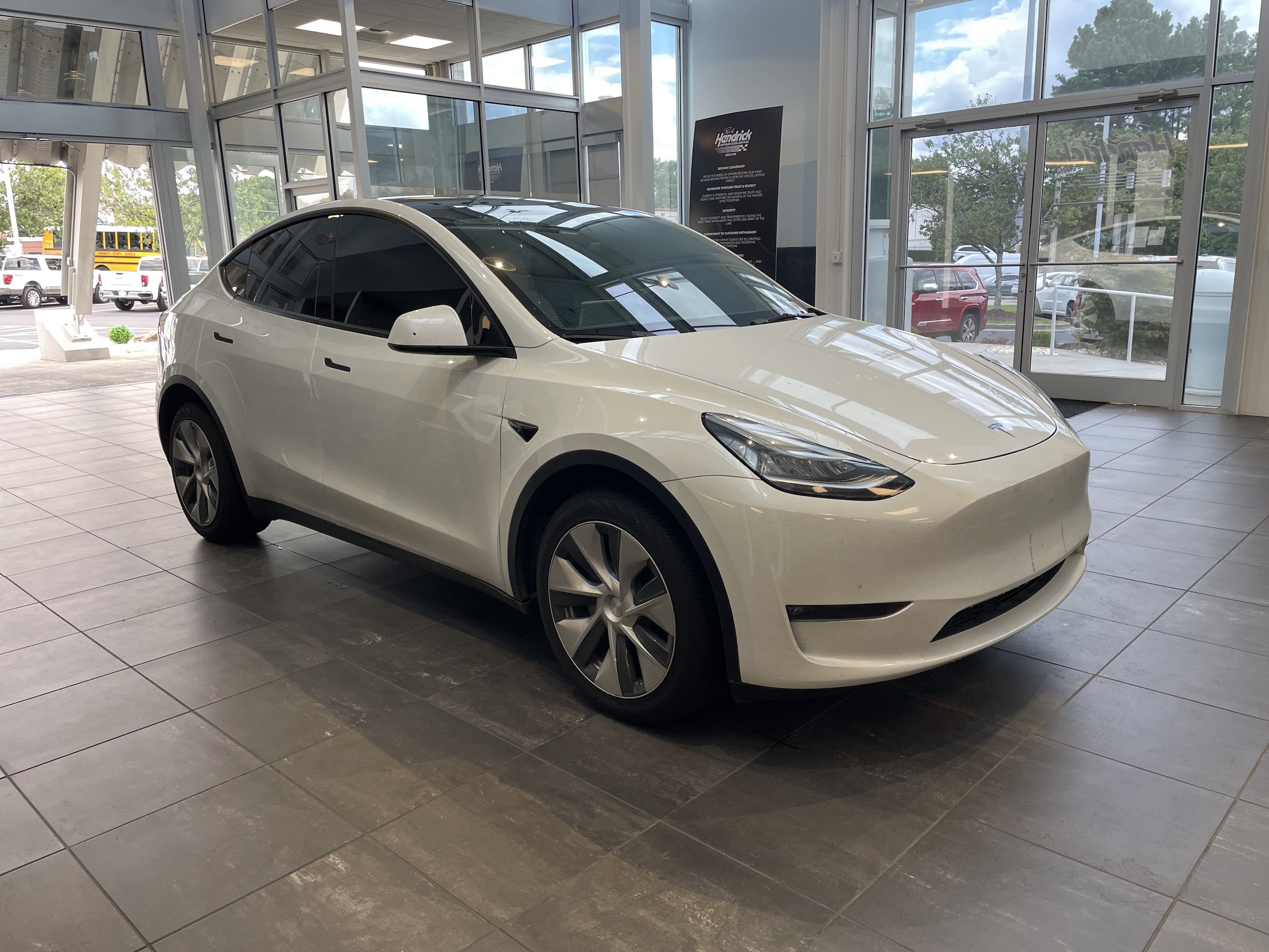 Tesla Model Y Long Range