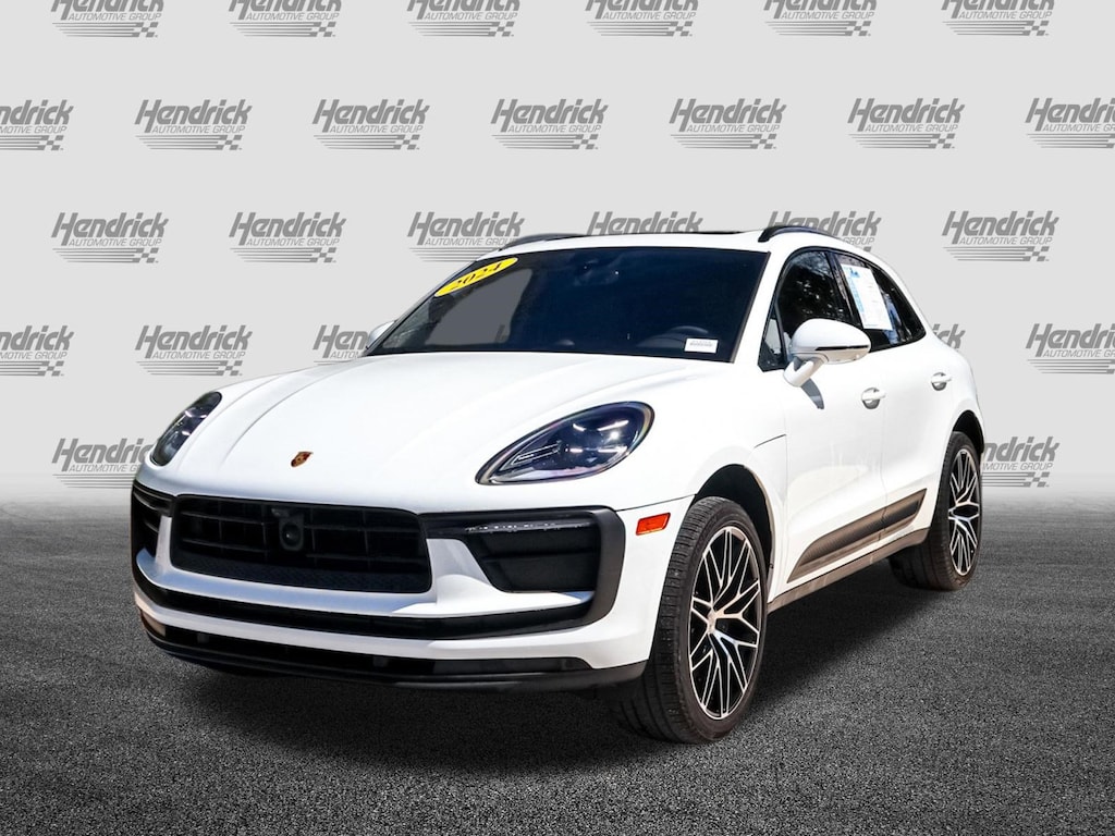 Used 2024 Porsche Macan T SUV