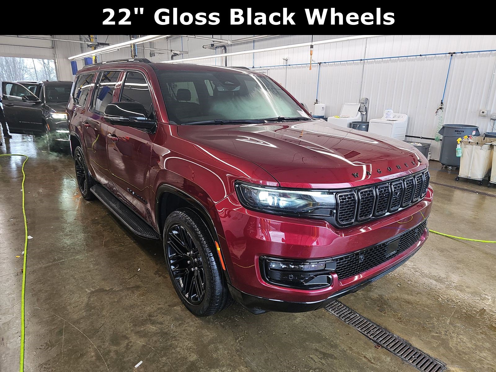 2025 Jeep Wagoneer L Series II Carbide photo 2