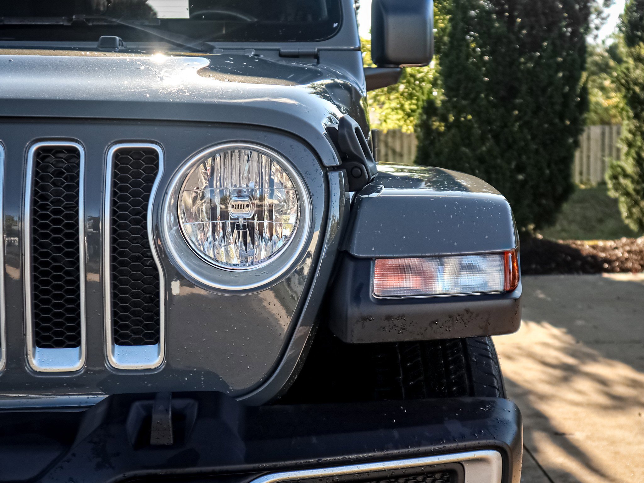 2022 Jeep Wrangler Unlimited Sahara photo 5