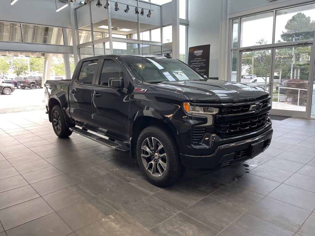 Used 2024 Chevrolet Silverado 1500 RST Pickup