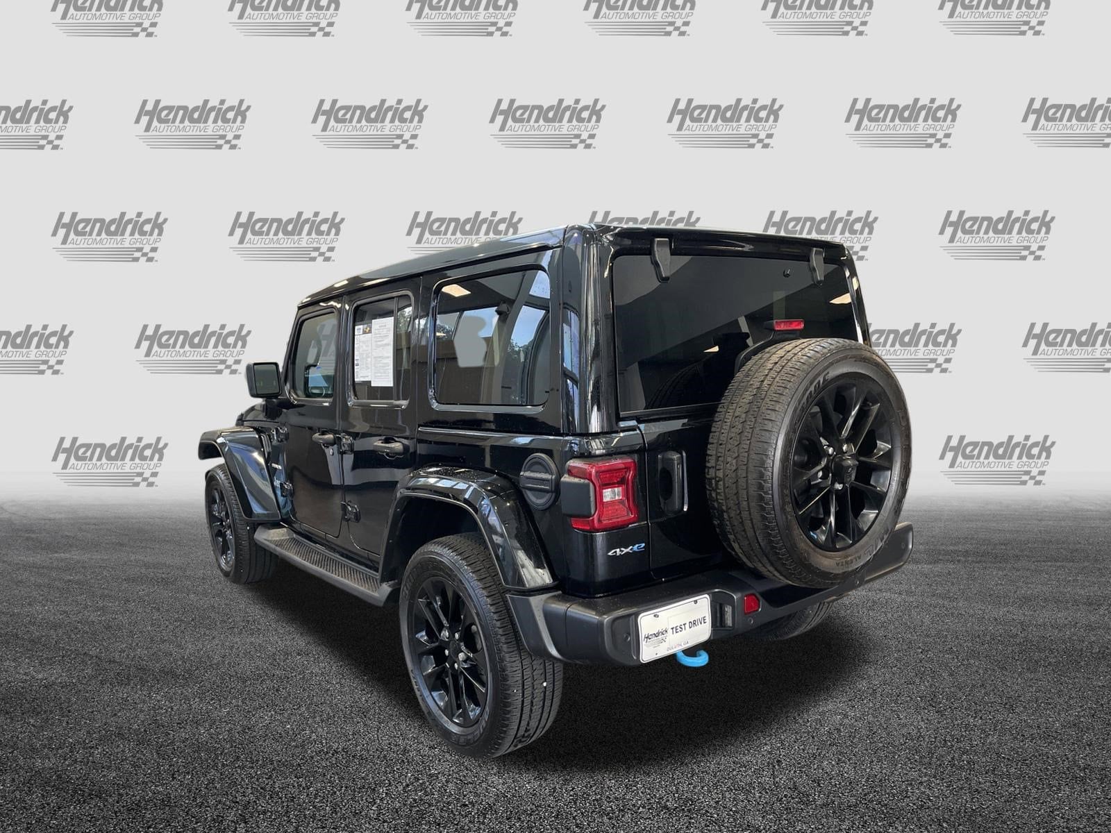 2022 Jeep Wrangler 4xe Unlimited Sahara photo 6