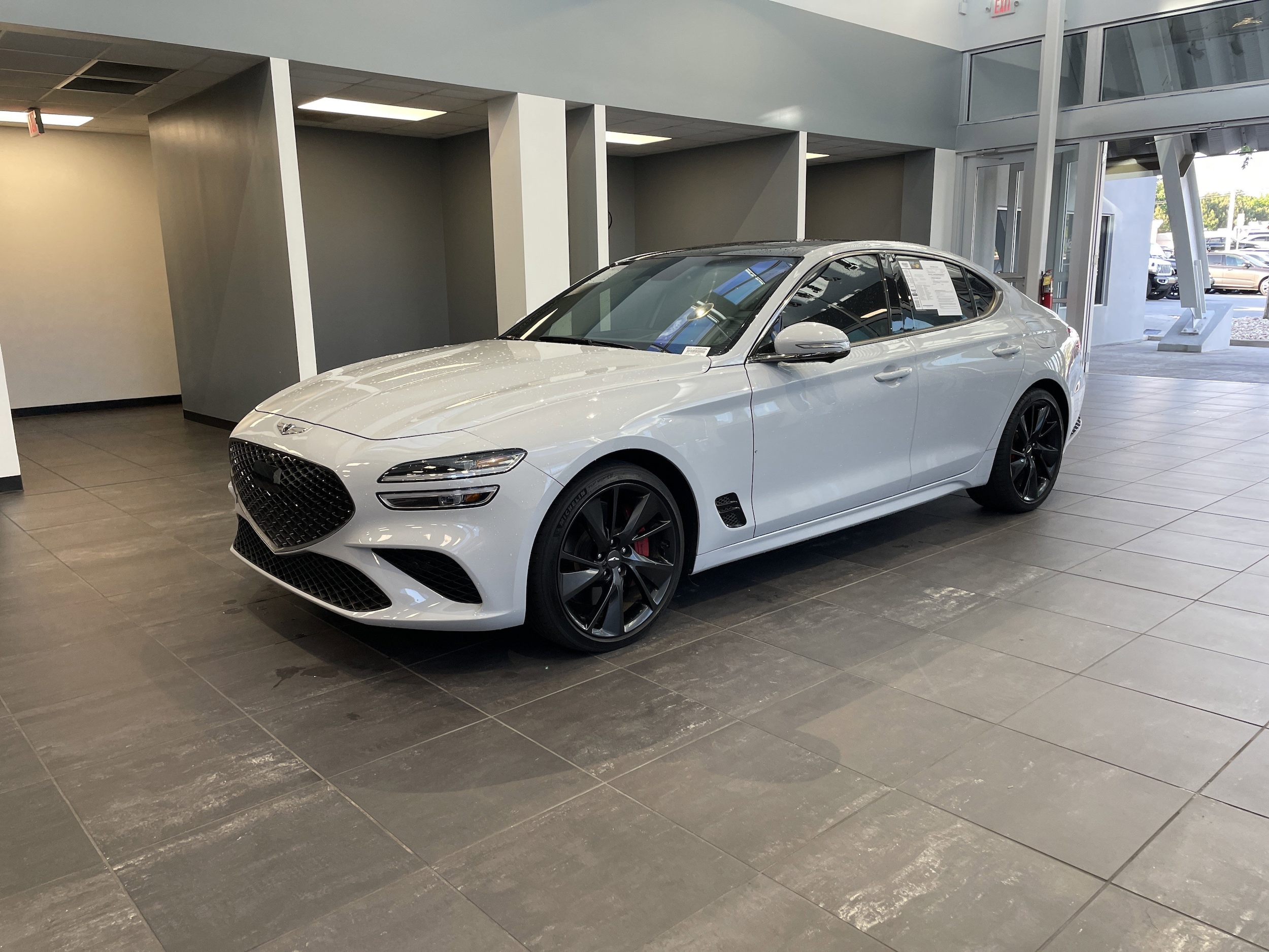 2023 Genesis G70 3.3T photo 5