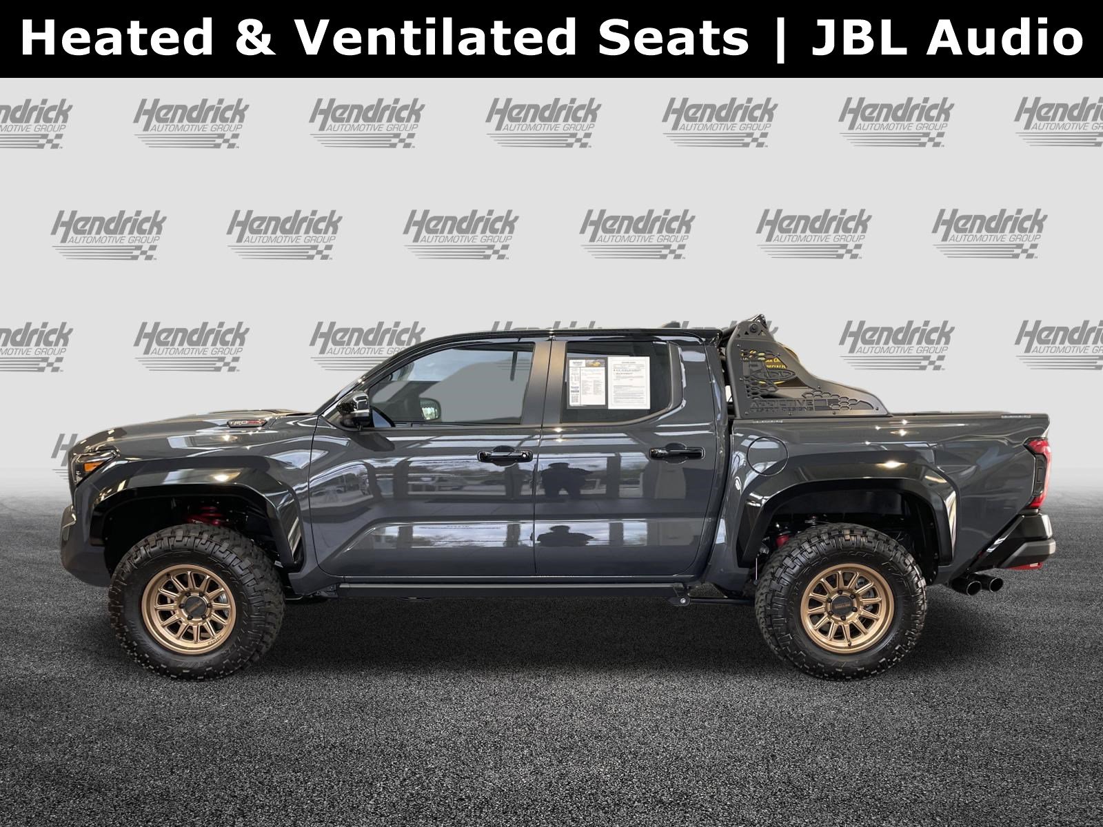 2025 Toyota Tacoma 4WD TRD Pro Hybrid photo 5