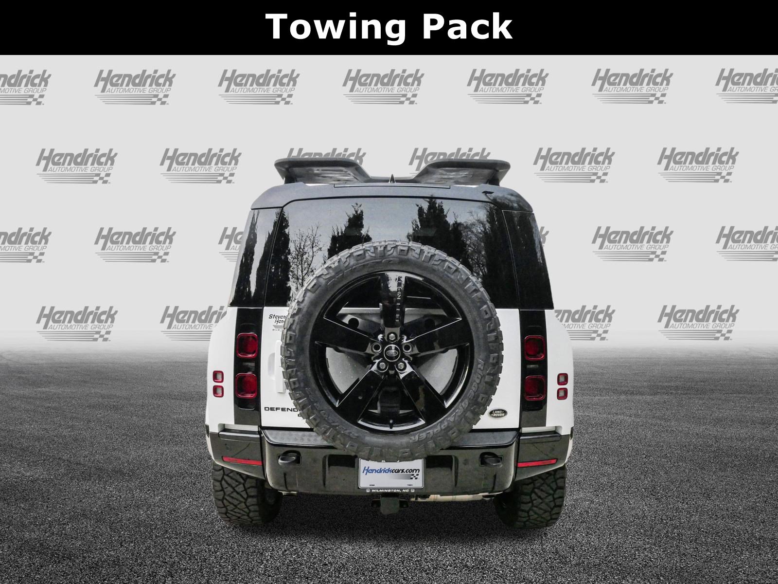 2023 Land Rover Defender X-Dynamic SE photo 3