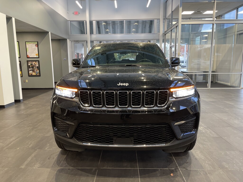 New 2025 Jeep Grand Cherokee SUV