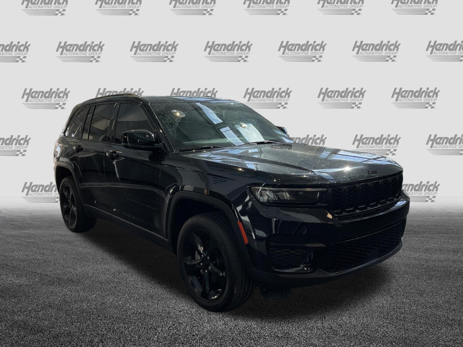 Used 2025 Jeep Grand Cherokee Altitude X SUV