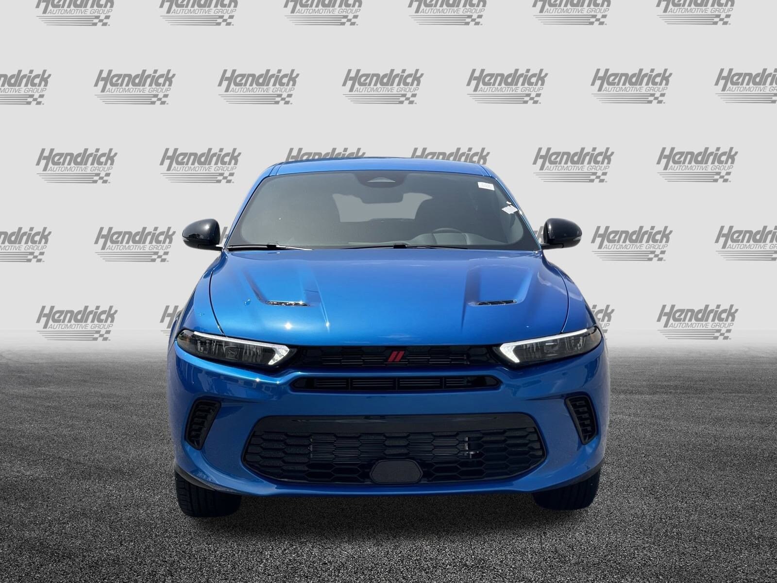 2024 Dodge Hornet GT photo 2