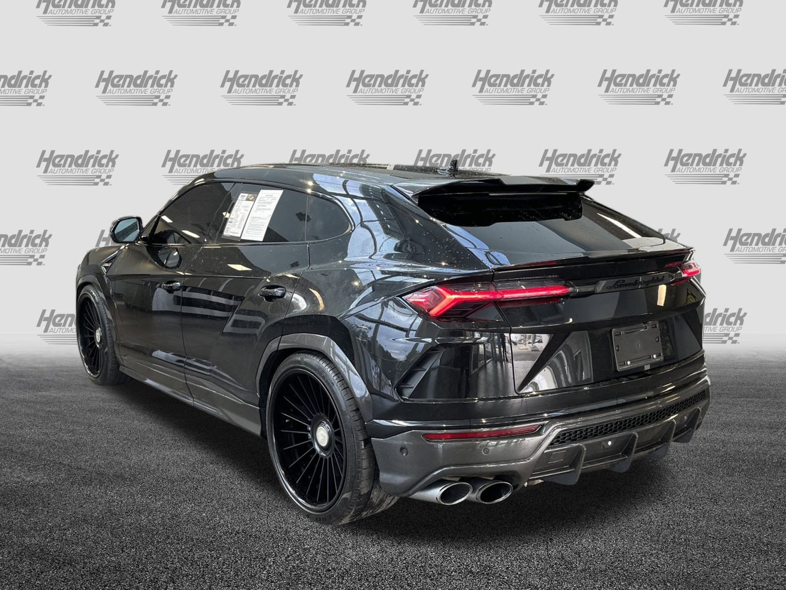 2021 Lamborghini Urus photo 6