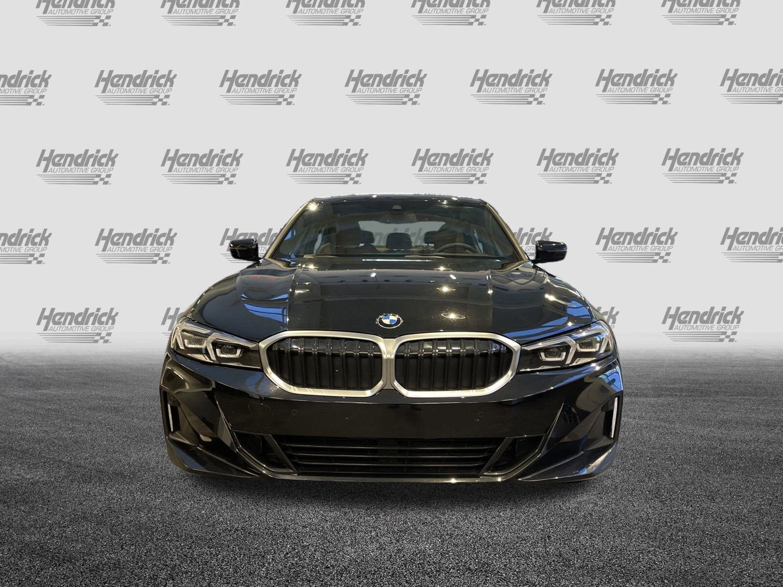 2023 Bmw 330i photo 2
