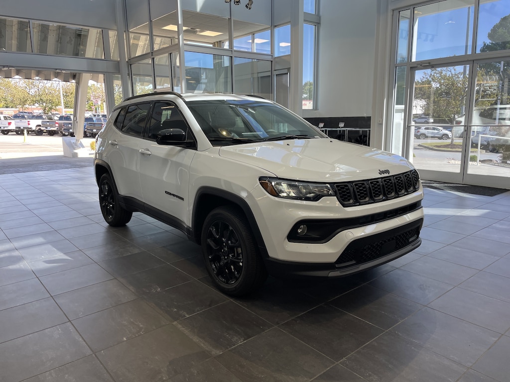 New 2026 Jeep Compass Latitude Altitude SUV