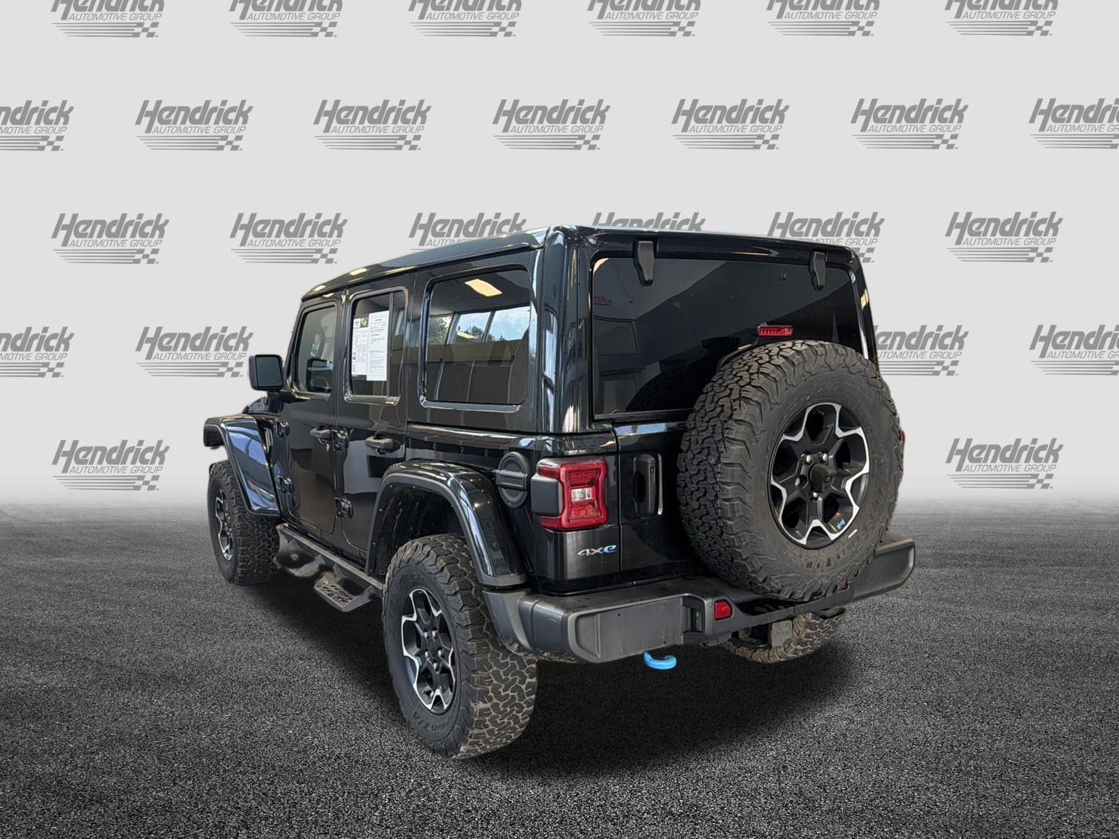 2023 Jeep Wrangler 4xe Rubicon photo 6