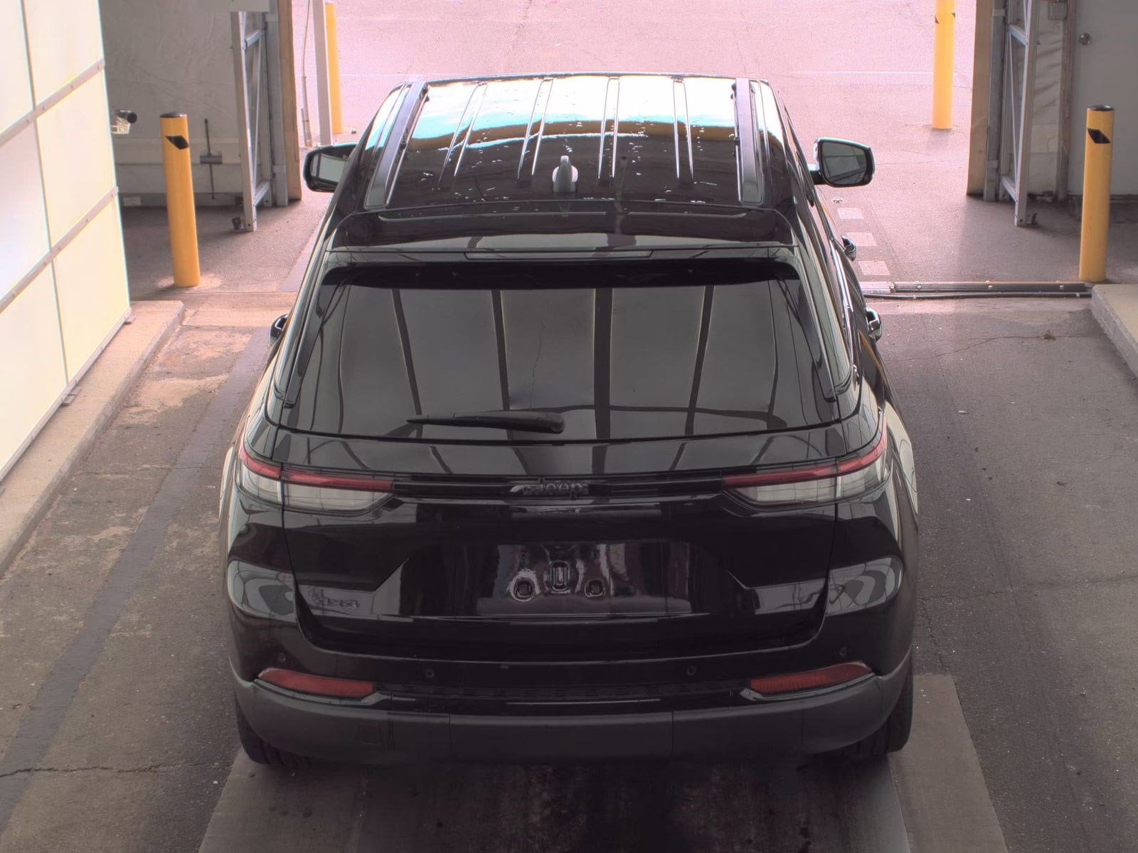 2024 Jeep Grand Cherokee Altitude photo 6