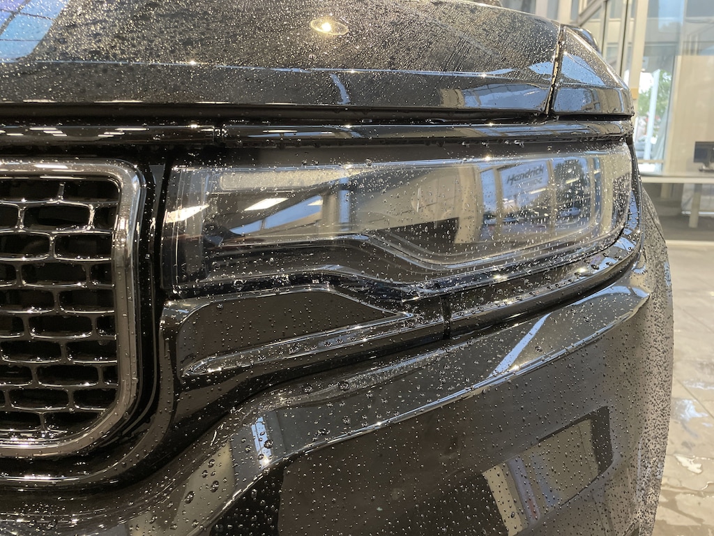 New 2025 Jeep Wagoneer Series II Overland SUV