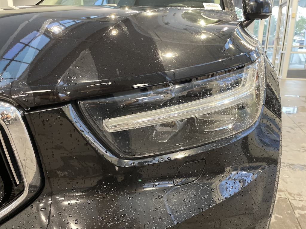 Used 2019 Volvo XC40 Inscription SUV