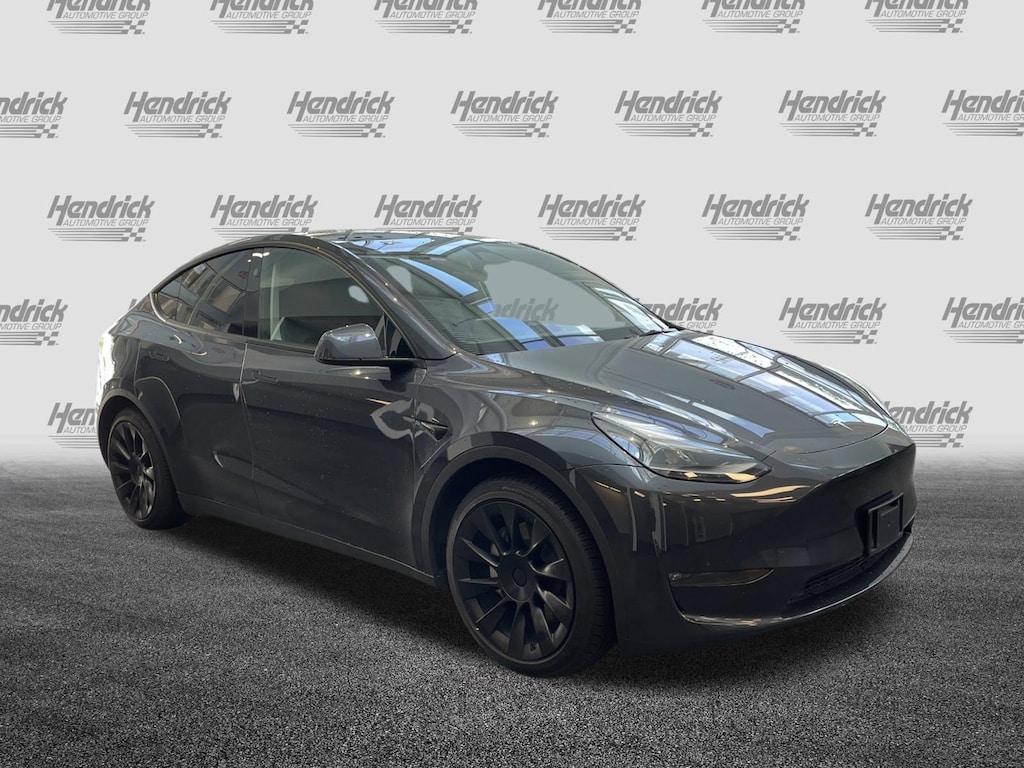 Used 2025 Tesla Model Y Long Range SUV