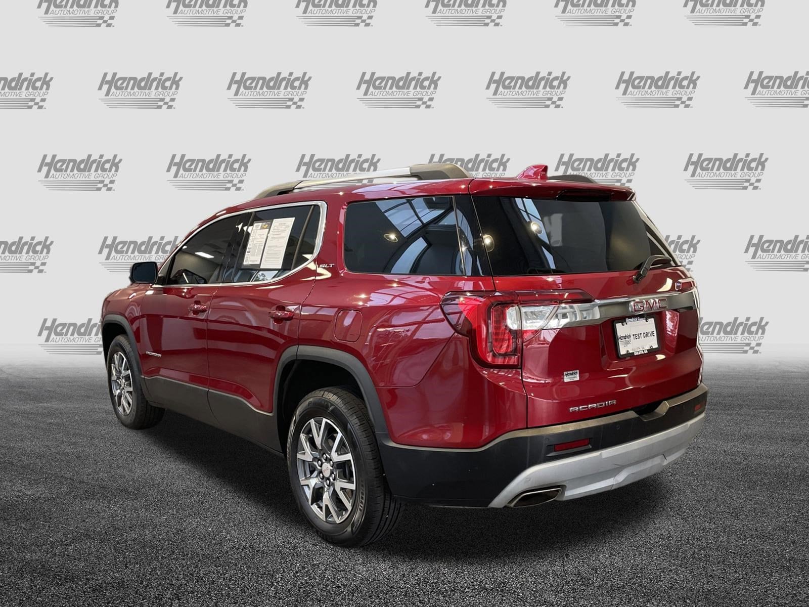 2022 GMC Acadia SLT photo 6